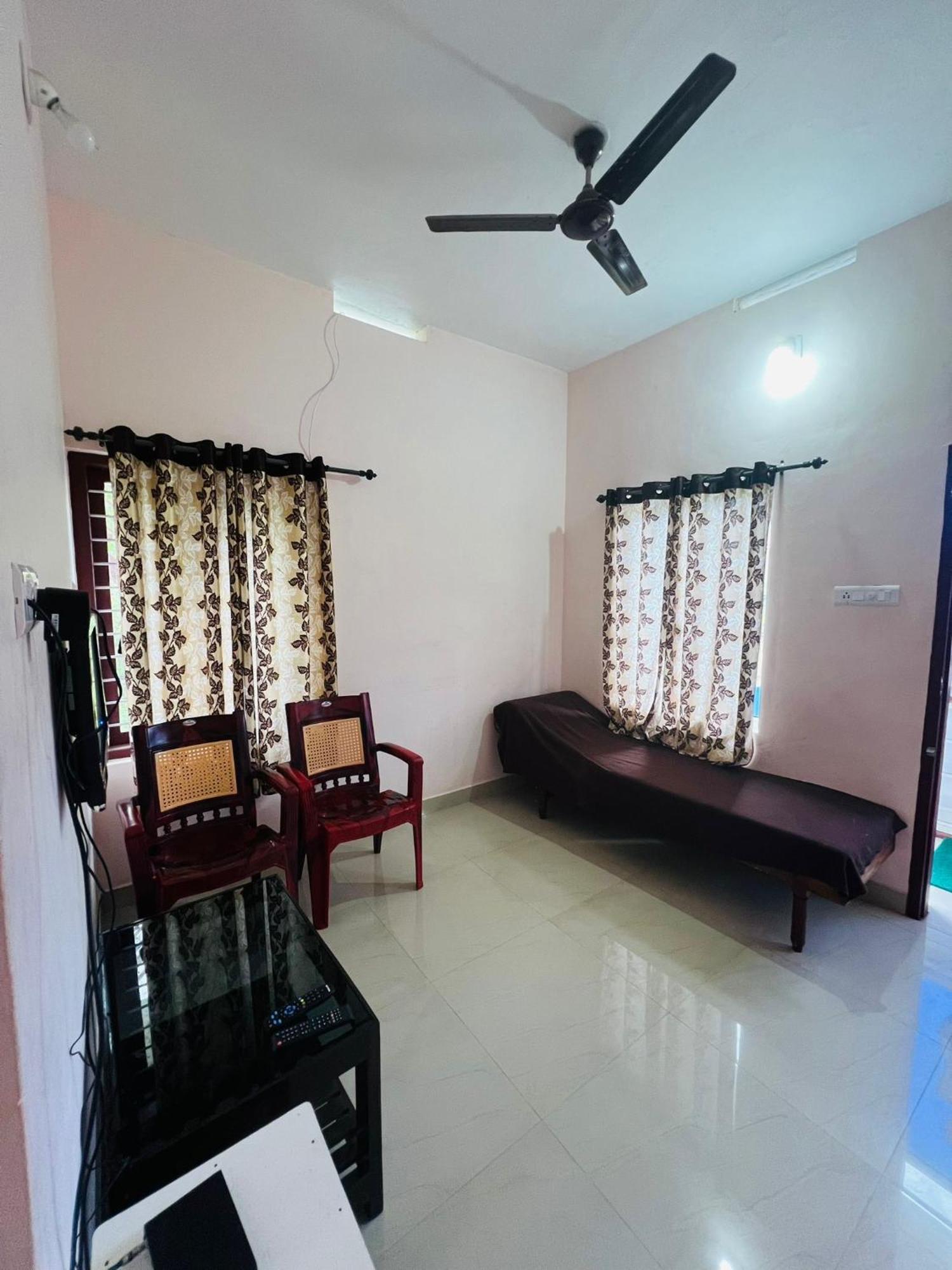 Kadampil Bliss Villa Maraiyūr Dış mekan fotoğraf
